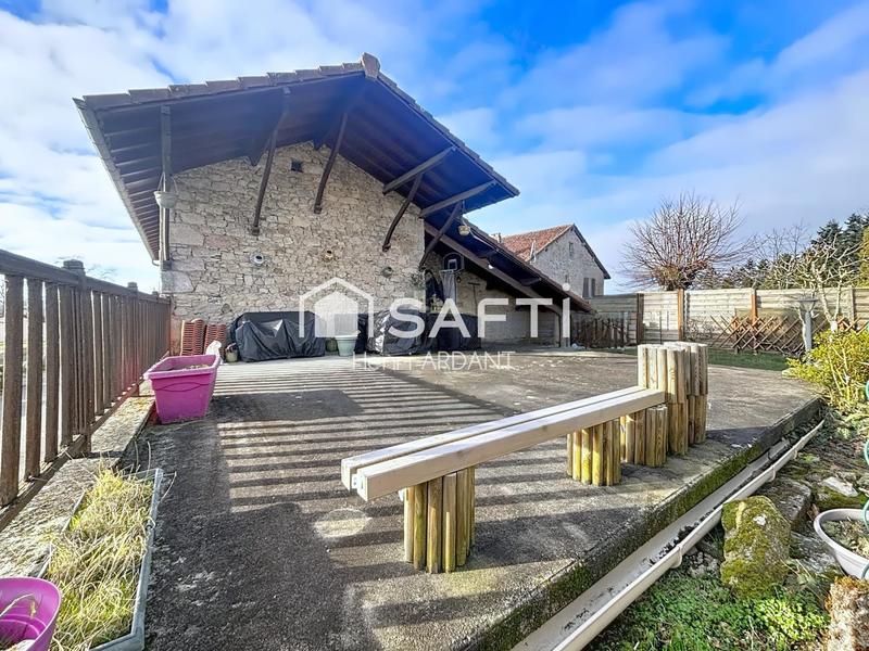 Maison - 105 m² - 4 pièces