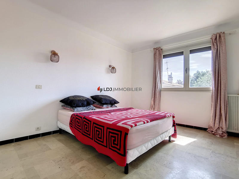 Appartement - 109 m² - 5 pièces