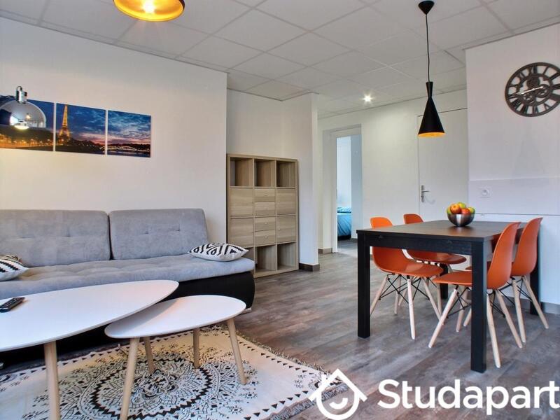 Chambre - 17 m² - 1 pièce