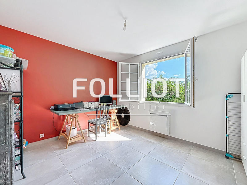 Maison - 131 m² - 8 pièces