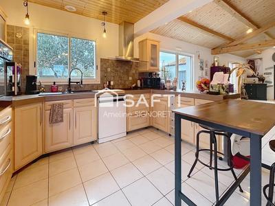 Maison - 150 m² - 4 pièces