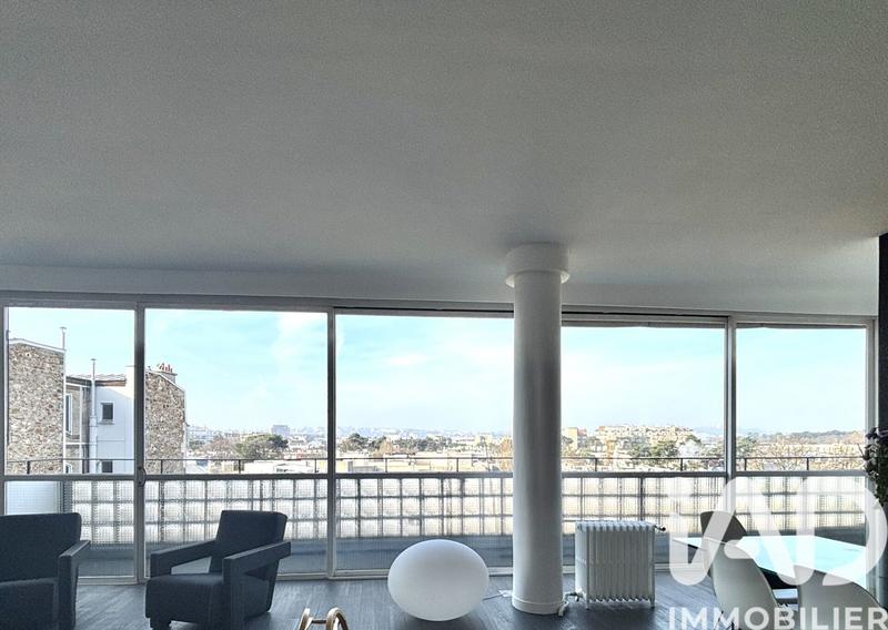 Appartement - 102 m² - 4 pièces