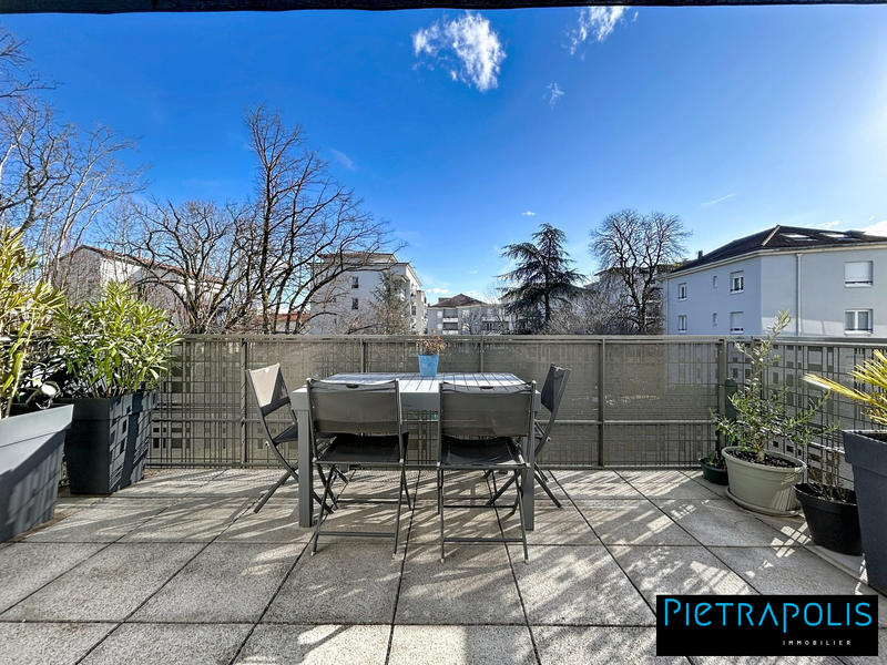 Appartement - 58 m² - 3 pièces