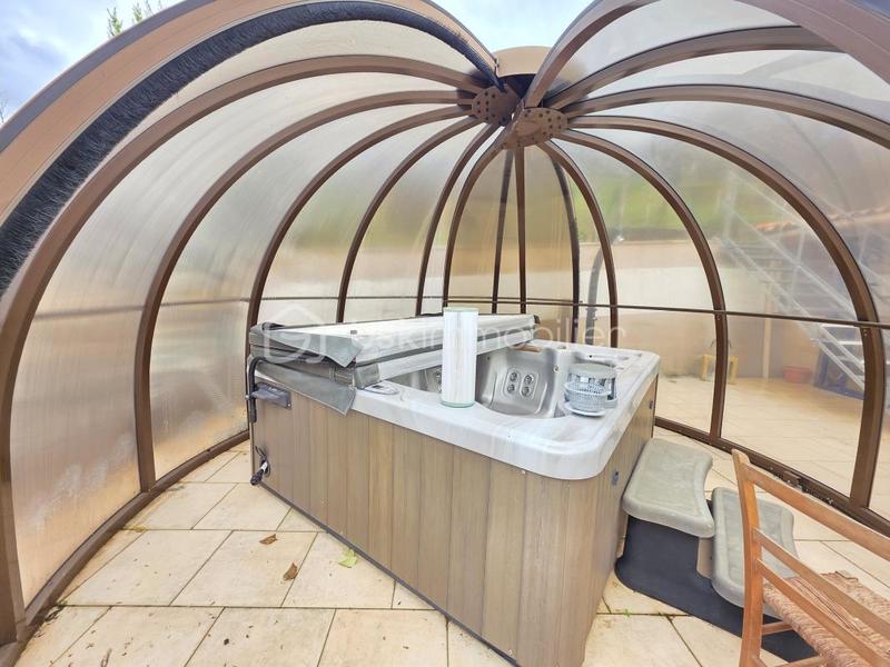 Maison - 173 m² - 5 pièces