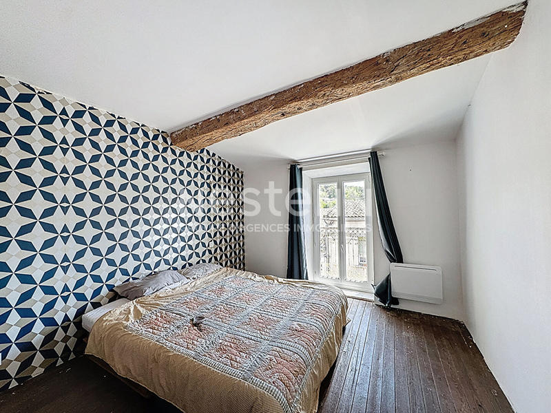 Maison - 280 m² - 6 pièces