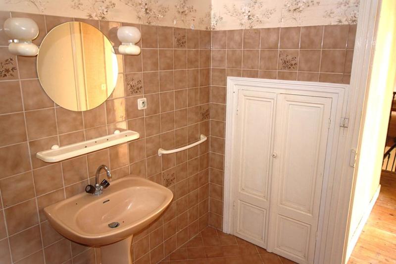 Maison - 273 m² - 11 pièces