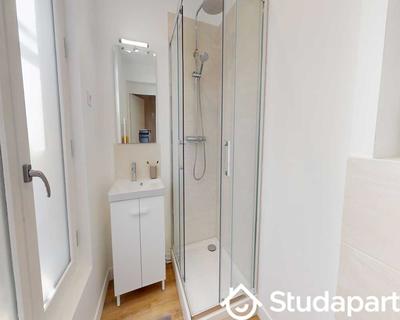 Chambre - 47 m² - 1 pièce