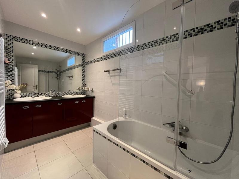 Duplex - 105 m² - 3 pièces