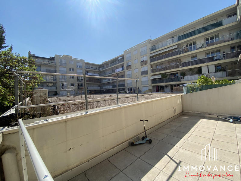 Appartement - 74 m² - 3 pièces