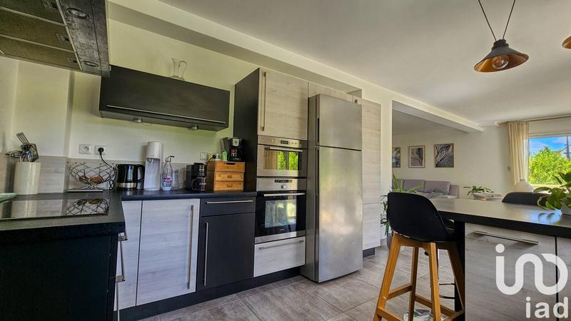 Maison - 137 m² - 7 pièces