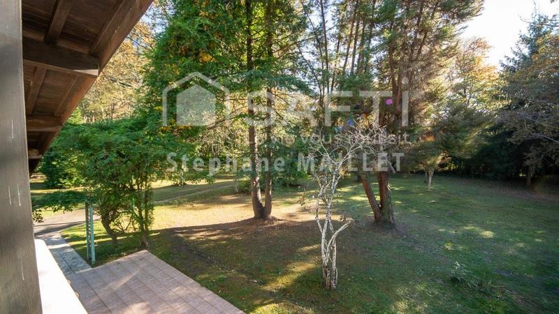 Maison - 160 m² - 7 pièces