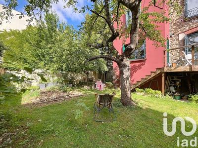 Maison - 185 m² - 7 pièces