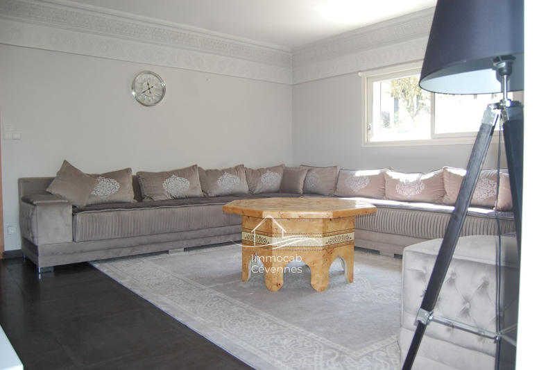 Villa - 290 m² - 9 pièces