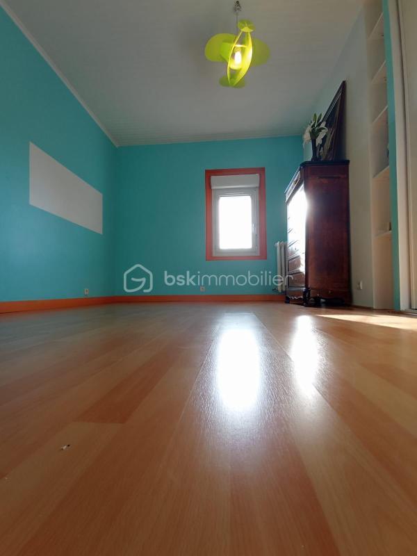 Maison - 166 m² - 6 pièces