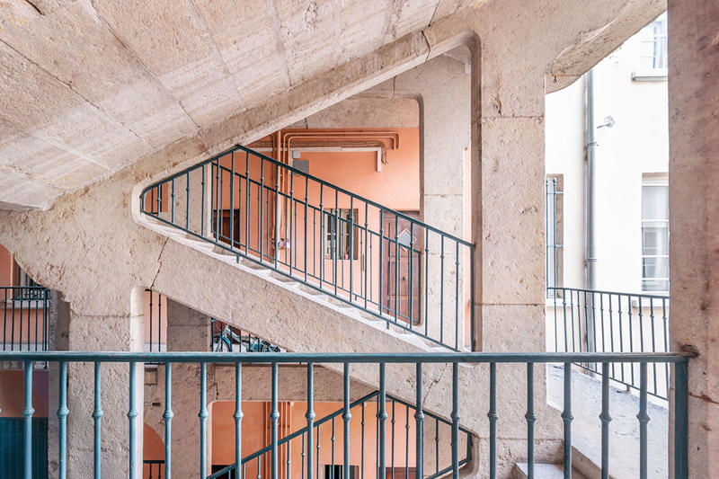 Appartement - 140 m² - 5 pièces