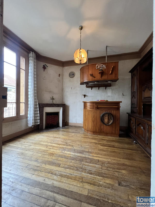 Maison - 98 m² - 5 pièces