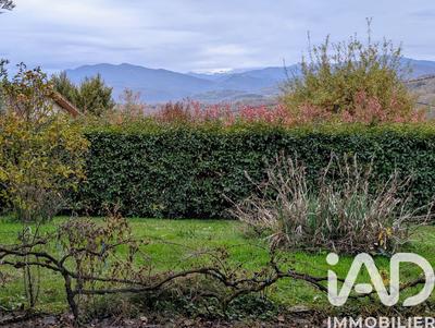 Maison - 186 m² - 6 pièces