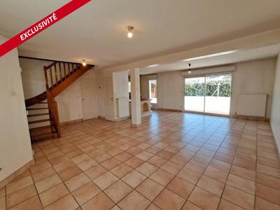 Maison - 120 m² - 5 pièces