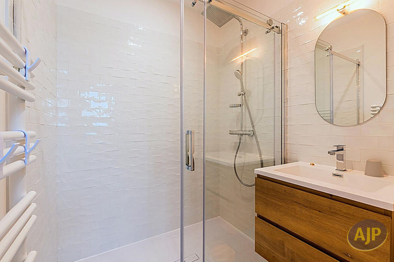 Maison - 138 m² - 7 pièces