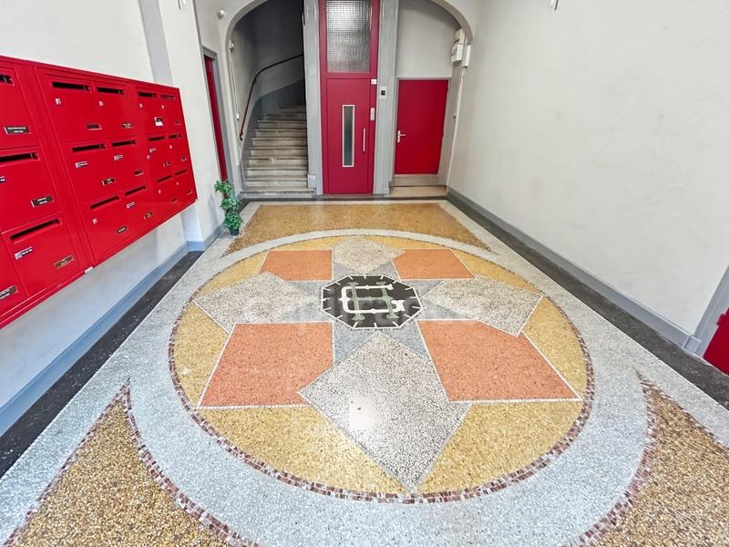 Appartement bourgeois - 143 m² - 6 pièces