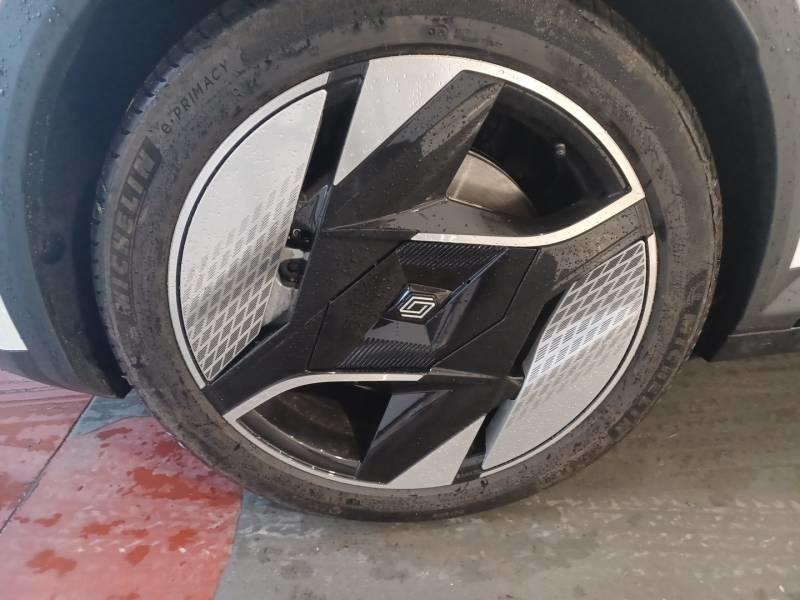 Renault Scénic E-Tech electrique 220 ch grande autonomie Techno Iconic