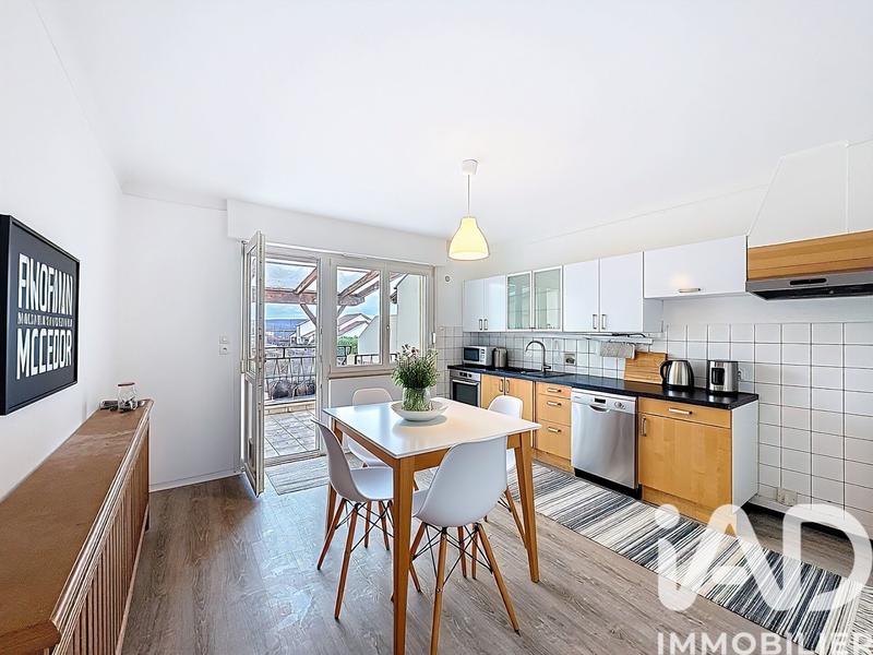 Appartement - 104 m² - 4 pièces