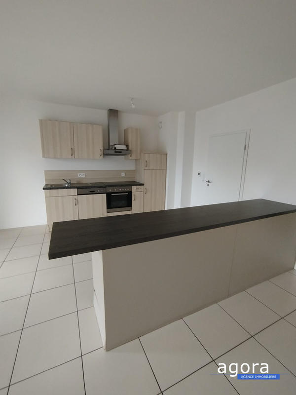 Appartement - 84 m² - 3 pièces