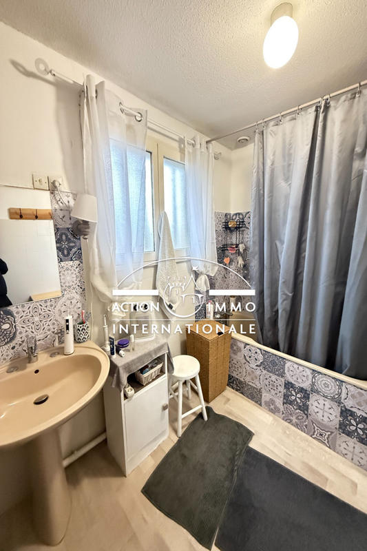 Maison - 96 m² - 4 pièces