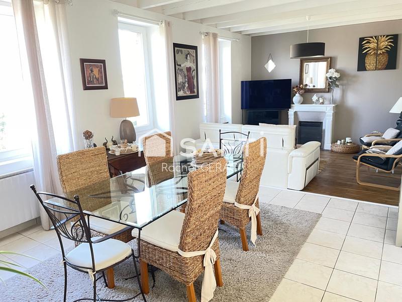 Maison - 169 m² - 5 pièces