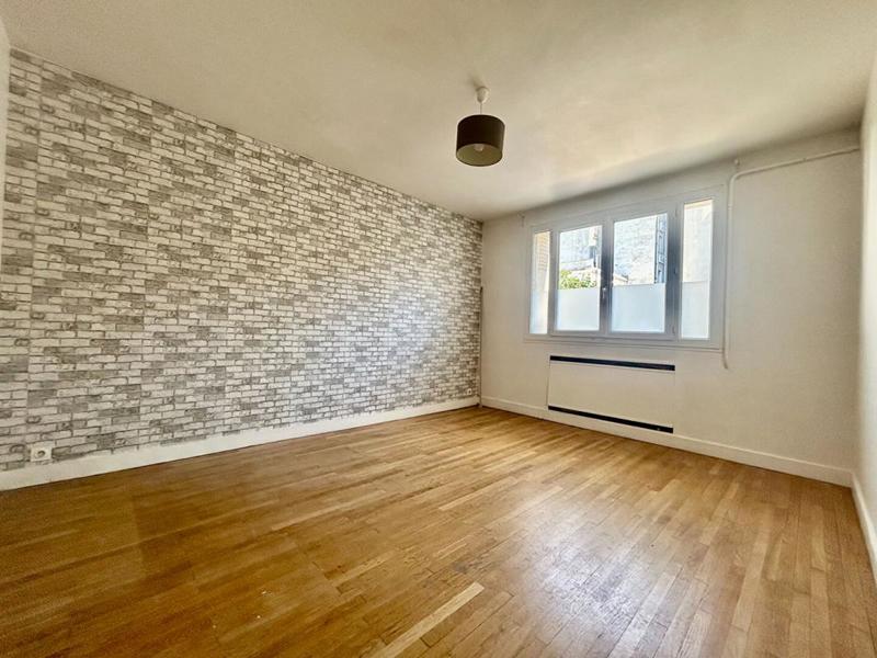 Appartement - 97 m² - 5 pièces