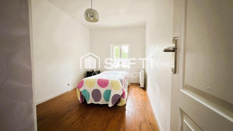 Maison - 186 m² - 6 pièces