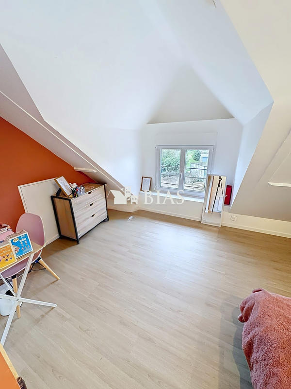 Maison - 75 m² - 4 pièces