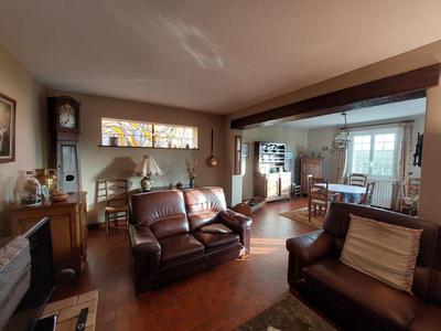 Maison - 120 m² - 7 pièces