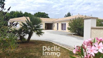 Pavillon - 150 m² - 6 pièces