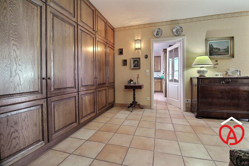 Appartement - 106 m² - 3 pièces