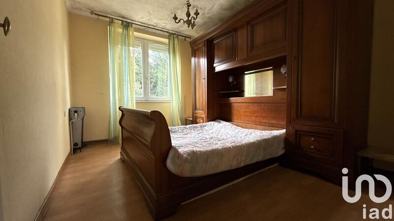 Maison - 150 m² - 11 pièces