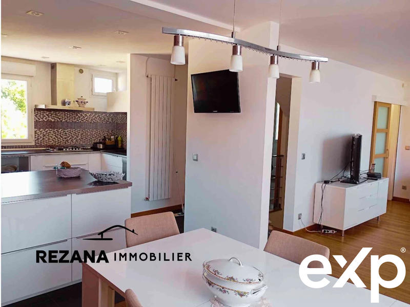 Maison - 120 m² - 5 pièces