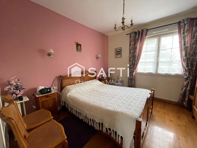 Maison - 165 m² - 7 pièces