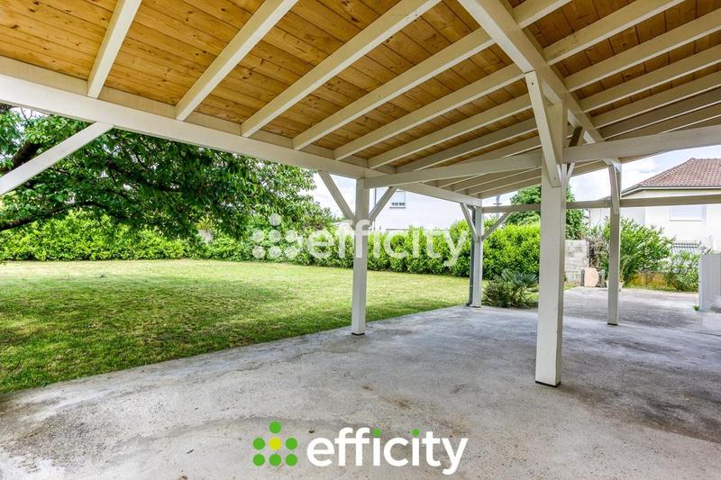 Maison - 165 m² - 8 pièces