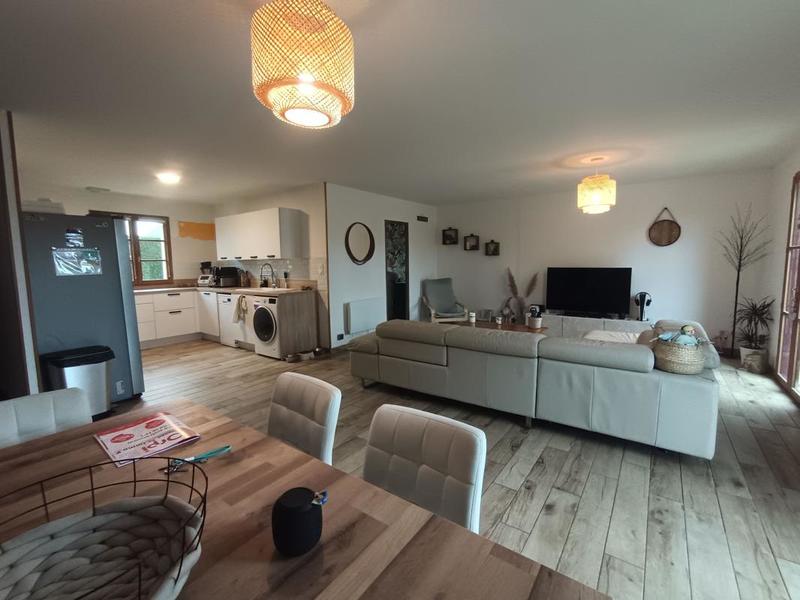 Maison - 100 m² - 5 pièces