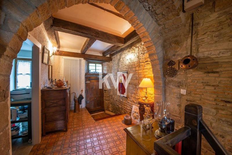 Maison de village - 179 m² - 6 pièces