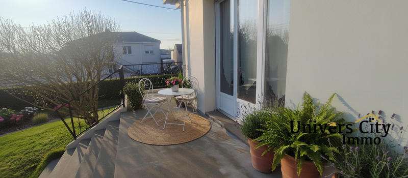 Maison - 87 m² - 7 pièces