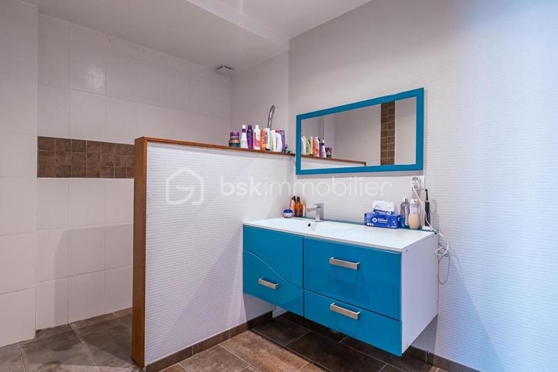 Maison traditionnelle - 156 m² - 5 pièces