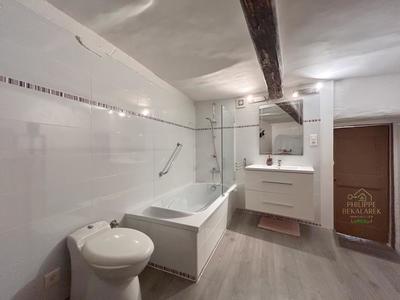 Maison - 93 m² - 4 pièces