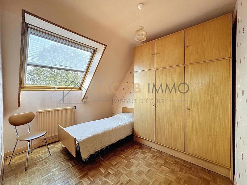 Maison - 93 m² - 5 pièces