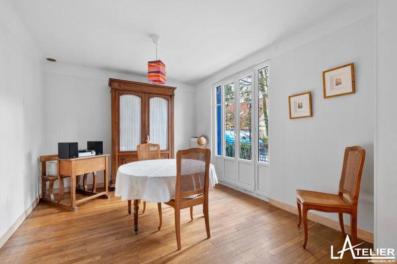 Maison - 103 m² - 5 pièces