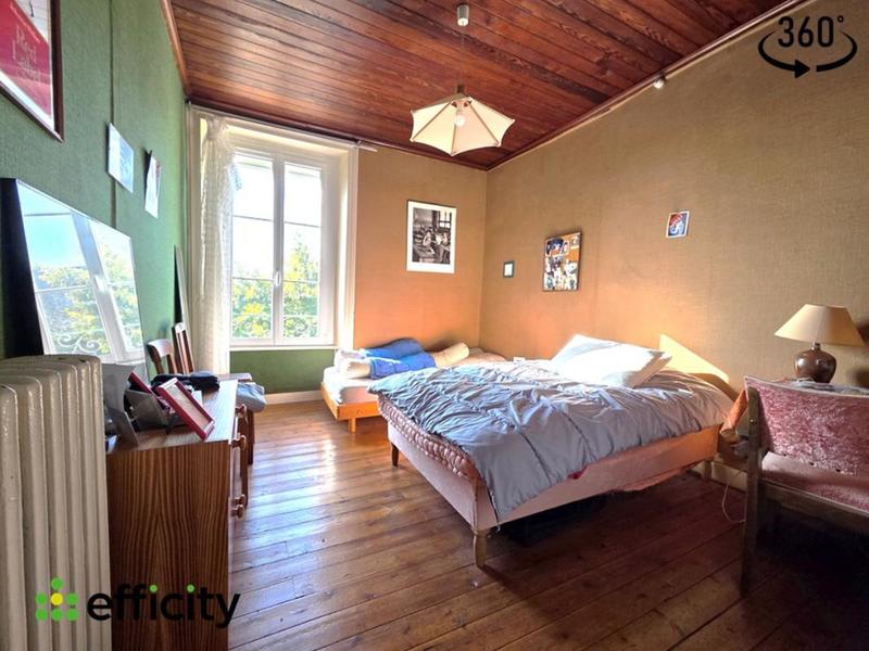 Maison - 149 m² - 6 pièces