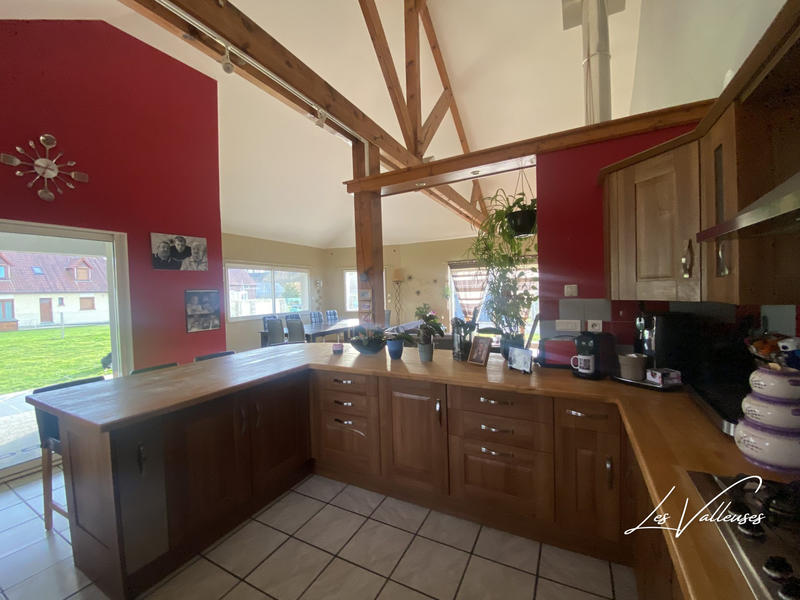 Maison contemporaine - 266 m² - 9 pièces