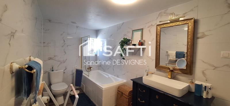 Maison - 155 m² - 6 pièces