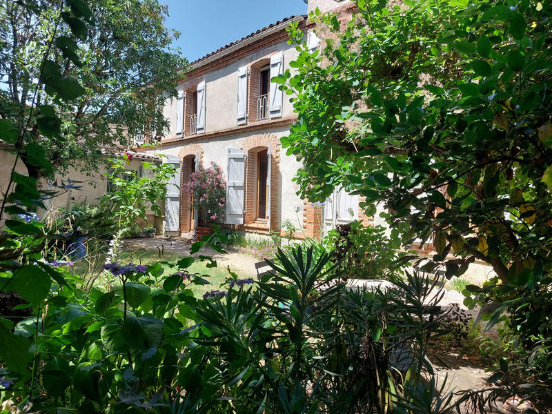 Maison - 198 m² - 6 pièces